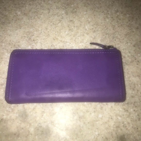 Coach Legacy Ultraviolet Slim ZIP Wallet - Picture 2 of 3